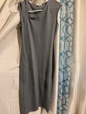 Sleeveless Gray Sheath Dress - Unbranded